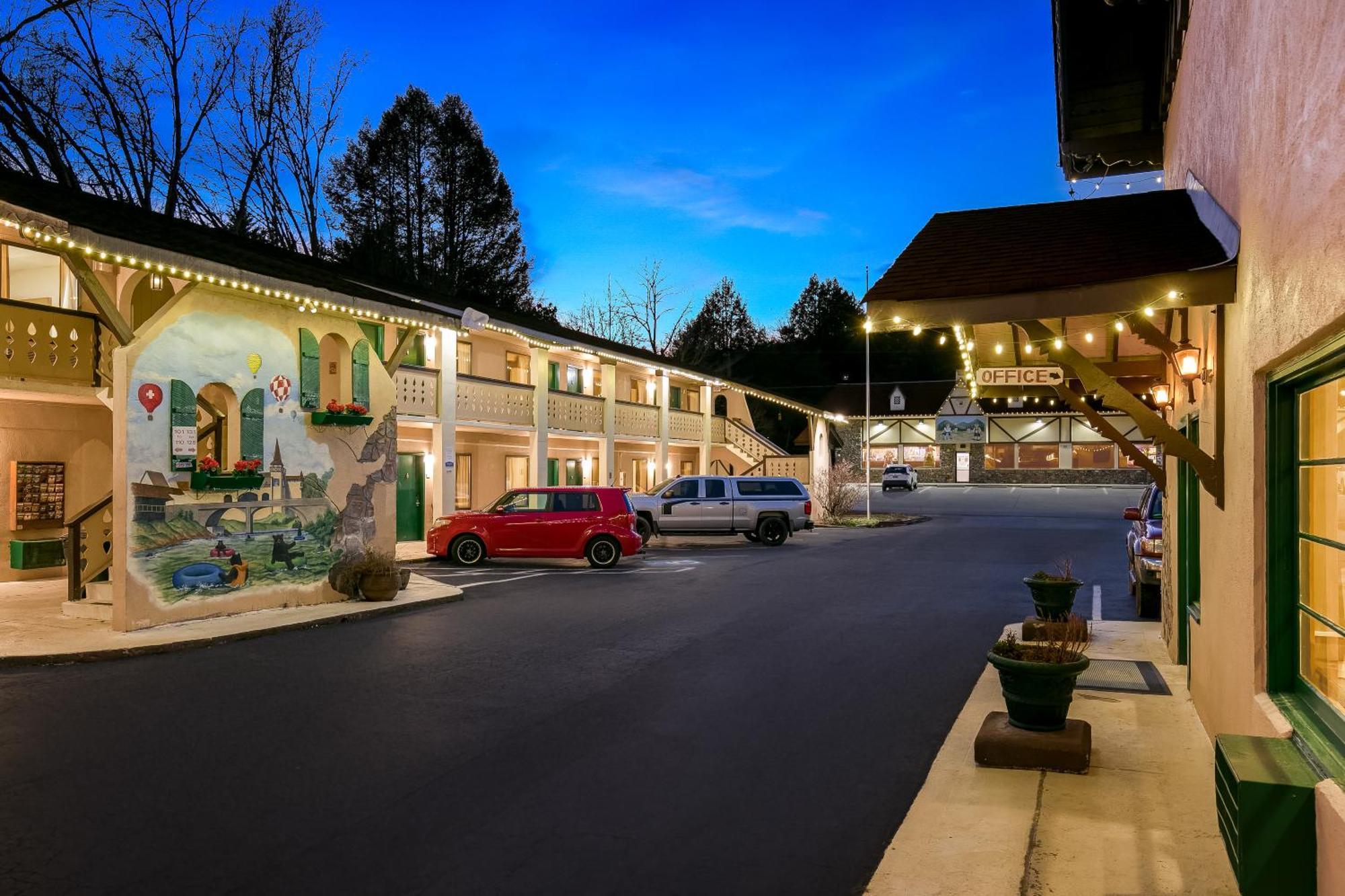 Quality Inn Downtown Helen Exterior photo