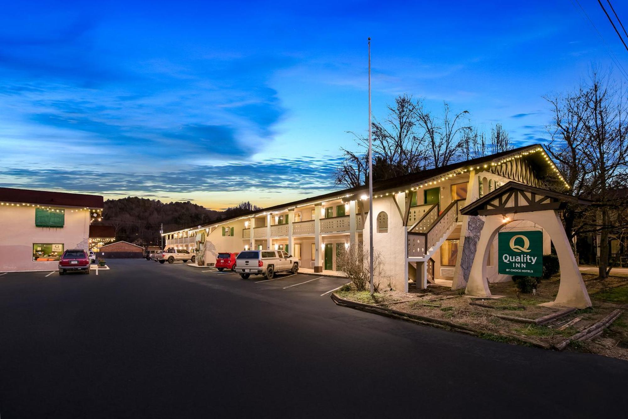 Quality Inn Downtown Helen Exterior photo